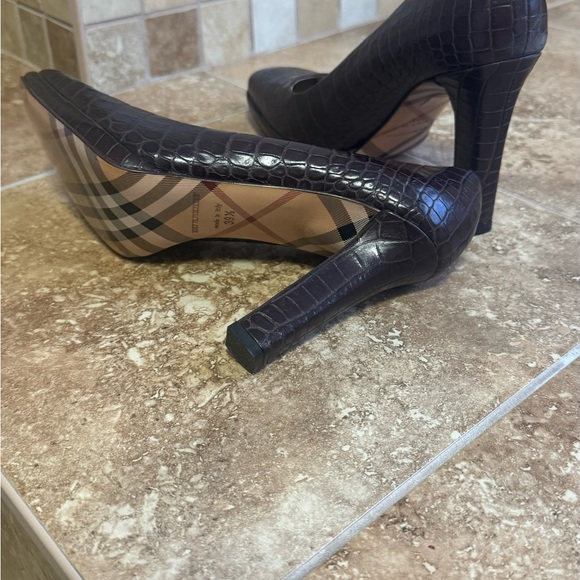 Burberry croc heels size 39 in excellent condition - Picture 4 of 5